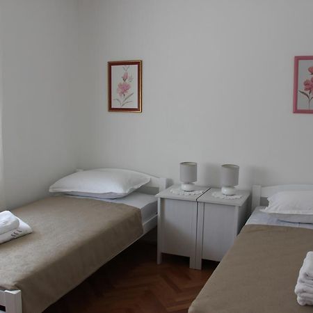 Mikulandra Apartment Шибеник Экстерьер фото